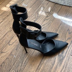 Primadonna Italy Black Heel